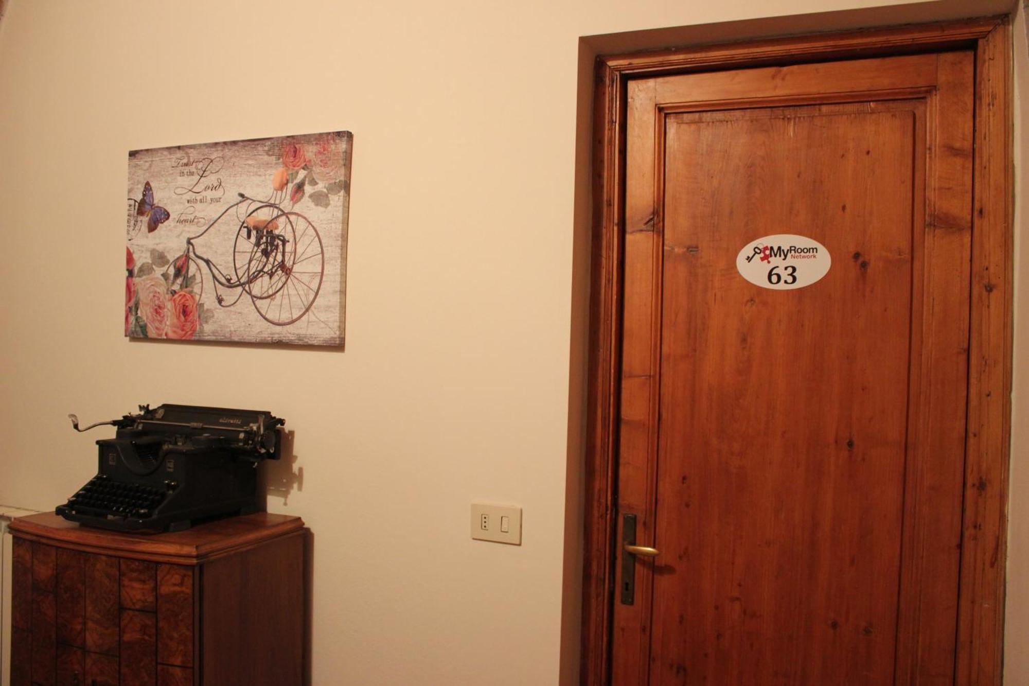 My Room Center San Salvi Флоренция Экстерьер фото